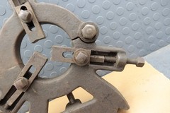 LATHE STEADY REST UNKNOWN WHAT IT FITS