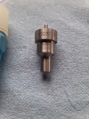 Allis Chalmers Fuel Injector Nozzle 4007218 Nos 180? 185?